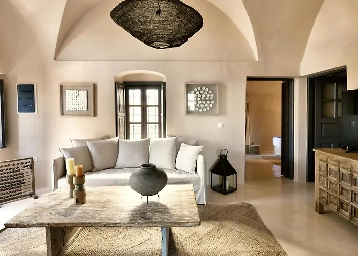 بيت للعطل Unique Homes By K&k أويا