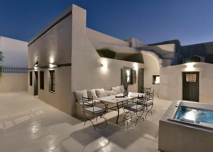 Unique Homes By K&k أويا