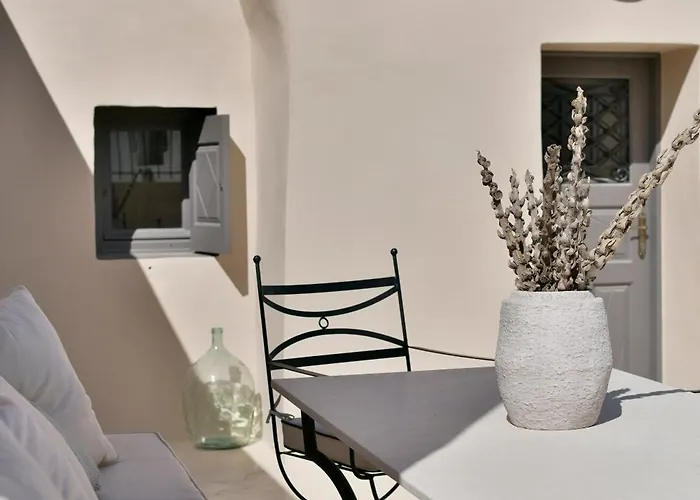 Unique Homes By K&k *