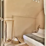 Unique Homes By K&k *