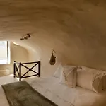 Unique Homes By K&k