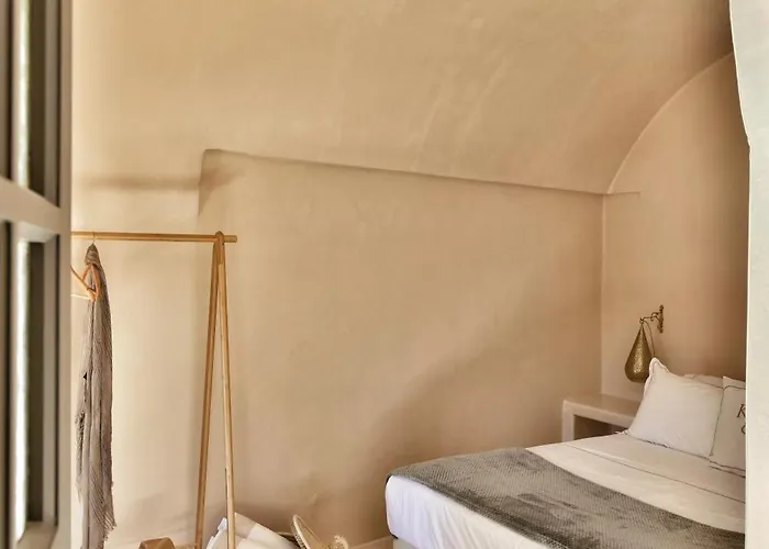 Unique Homes By K&k *