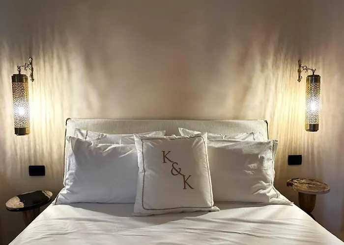 Unique Homes By K&k *